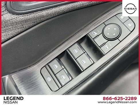 Certified 2023 Nissan Rogue S image 16