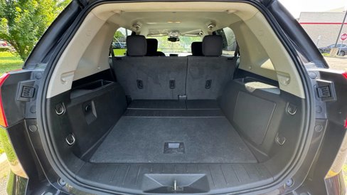 Used 2015 GMC Terrain SLE image 17