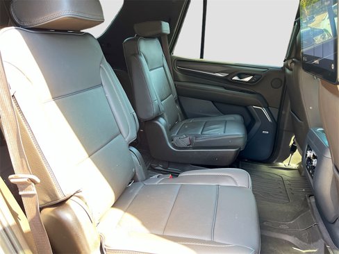 Used 2021 GMC Yukon Denali w/ Denali Premium Package image 31