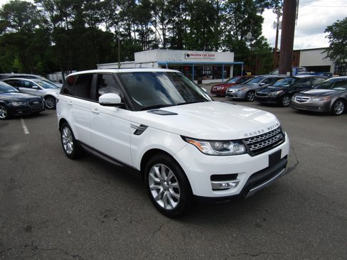 Used 2015 Land Rover Range Rover Sport HSE image 10