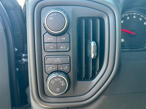 Used 2023 Chevrolet Silverado 1500 Custom w/ LPO, Dark Essentials Package image 17