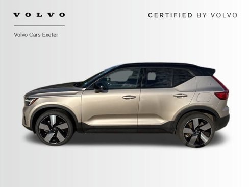 Certified 2023 Volvo XC40 Recharge Ultimate image 4