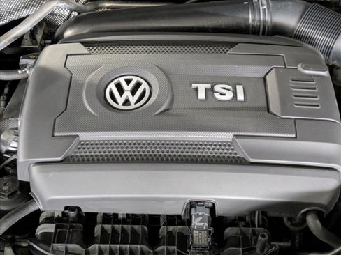 Used 2017 Volkswagen Passat 1.8T SEL Premium image 23