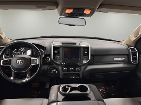 Used 2019 RAM 1500 Big Horn image 2