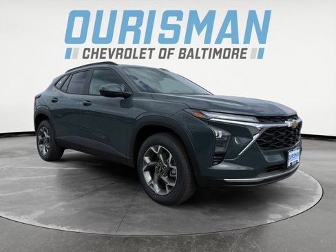 New 2025 Chevrolet Trax LT image 1