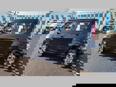 Used 2018 Kia Soul image 18