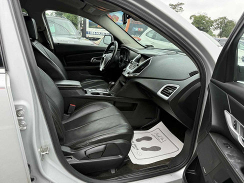 Used 2017 GMC Terrain SLT w/ Driver Alert Package I image 15