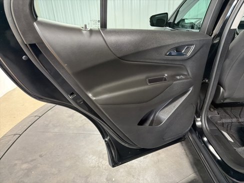 Used 2019 Chevrolet Equinox LT image 17