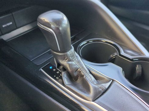 Used 2018 Toyota Camry SE image 31
