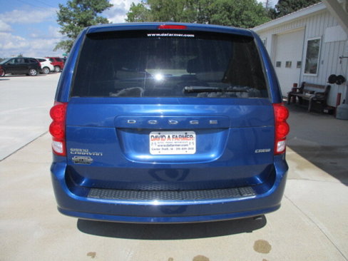 Used 2011 Dodge Grand Caravan Crew w/ Entertainment Group 1 image 14