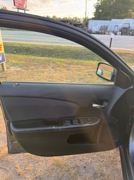 Used 2013 Chrysler 200 Touring image 19