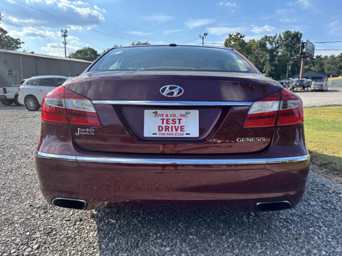 Used 2012 Hyundai Genesis 3.8 image 6