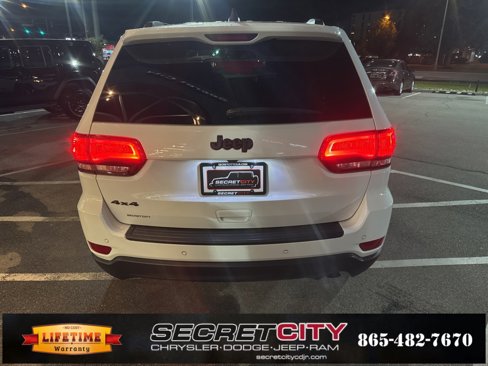 Used 2021 Jeep Grand Cherokee Freedom Edition image 6