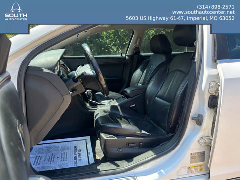 Used 2011 Chevrolet Malibu LTZ w/ HFV6 Engine Package image 12