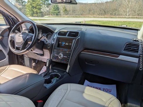 Used 2018 Ford Explorer Platinum image 22