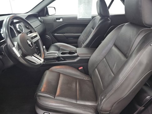 Used 2007 Ford Mustang Premium image 24