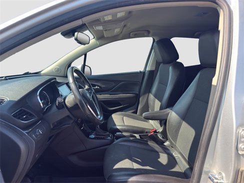 Used 2019 Buick Encore Preferred image 9