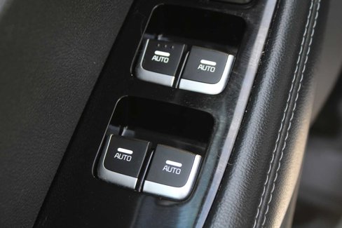 Certified 2018 Kia Sorento SX image 20