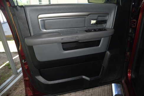 Used 2016 RAM 1500 Lone Star image 9