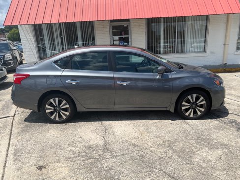 Used 2019 Nissan Sentra SV image 7