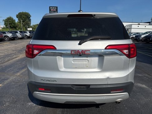 Used 2019 GMC Acadia SLE image 9