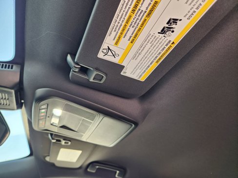 New 2026 Chevrolet Equinox LT image 23