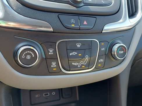 Used 2024 Chevrolet Equinox LS w/ LS Convenience Package image 34