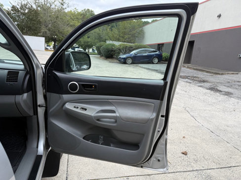 Used 2008 Toyota Tacoma PreRunner image 30