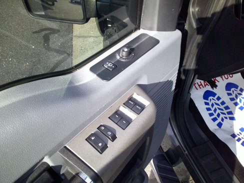 Used 2016 Ford F350 XLT w/ XLT Value Package image 12