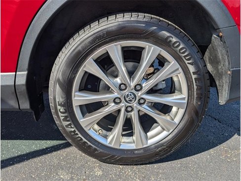Used 2017 Toyota RAV4 Platinum image 26