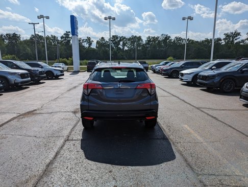 Used 2019 Honda HR-V Sport image 4