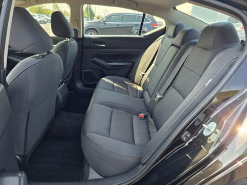 Used 2022 Nissan Altima 2.5 SV image 38