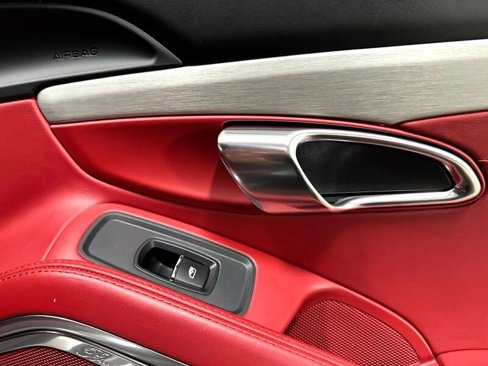 Used 2015 Porsche 911 Turbo image 20