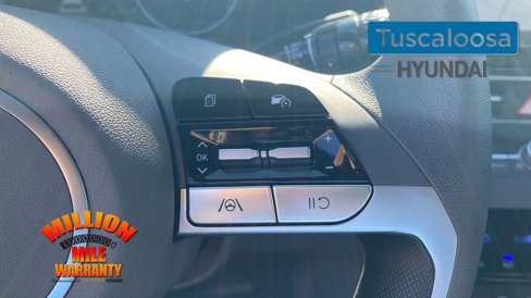 Used 2024 Hyundai Elantra SEL image 19