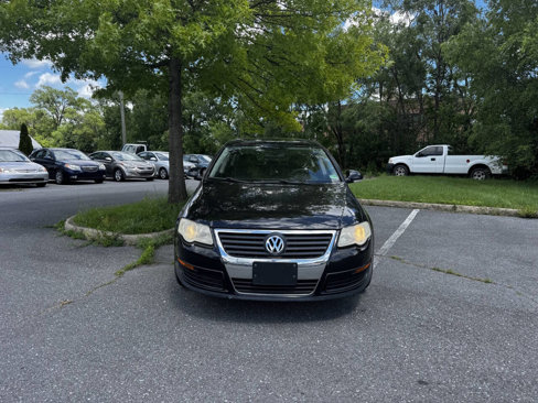 Used 2006 Volkswagen Passat Value Edition image 3