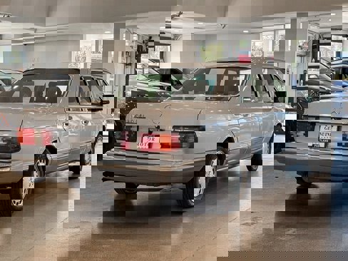Used 1987 Mercedes-Benz 420 SEL image 6