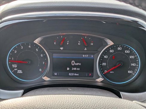 Used 2020 Chevrolet Traverse LT image 11