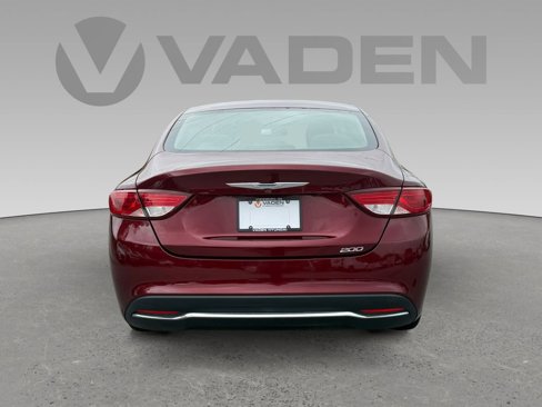 Used 2015 Chrysler 200 Limited image 25