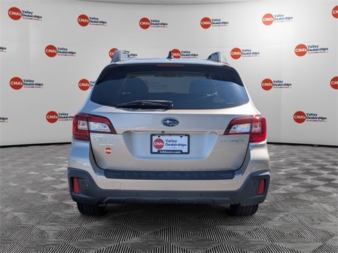Used 2019 Subaru Outback 2.5i Limited w/ Popular Package #2 image 6