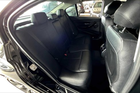 Used 2015 BMW 320i Sedan image 20