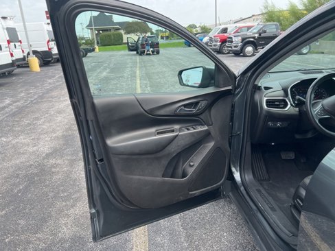 Used 2019 Chevrolet Equinox LT image 19