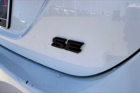 Used 2020 Toyota Camry SE image 9