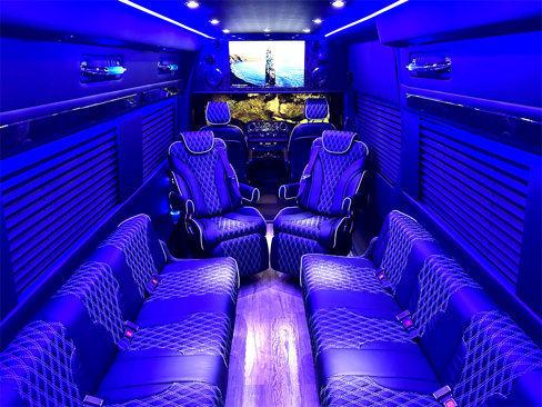 Used 2024 Mercedes-Benz Sprinter 3500 image 39