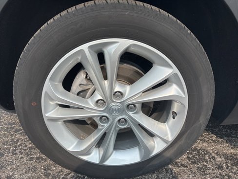 Used 2023 Buick Encore GX Preferred w/ Cold Weather Comfort Package image 28