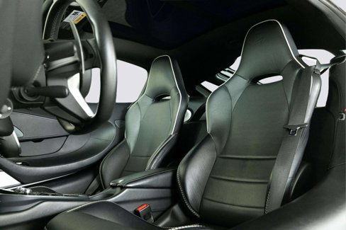Used 2020 McLaren GT image 16
