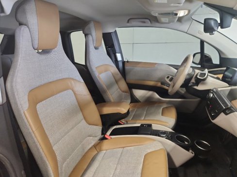 Used 2014 BMW i3 w/ Range Extender image 9