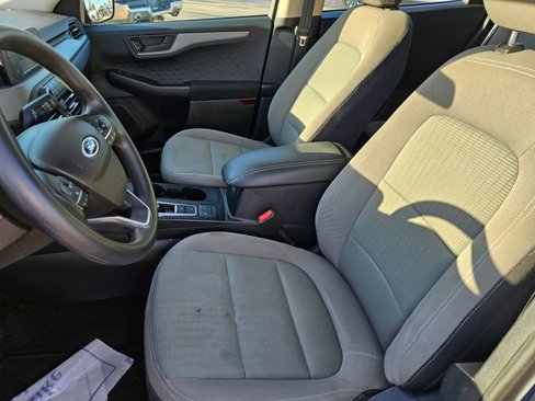 Used 2020 Ford Escape S image 9