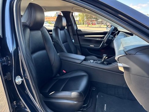 Used 2020 MAZDA MAZDA3 Sedan w/ Preferred Package image 22