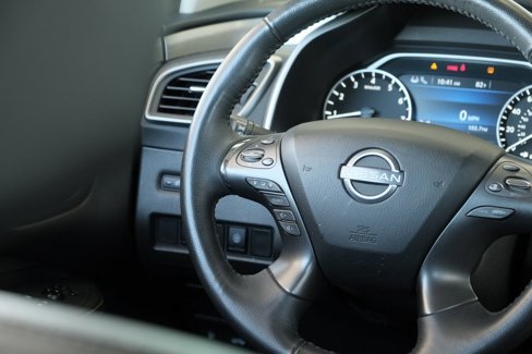 Used 2023 Nissan Murano SV image 11