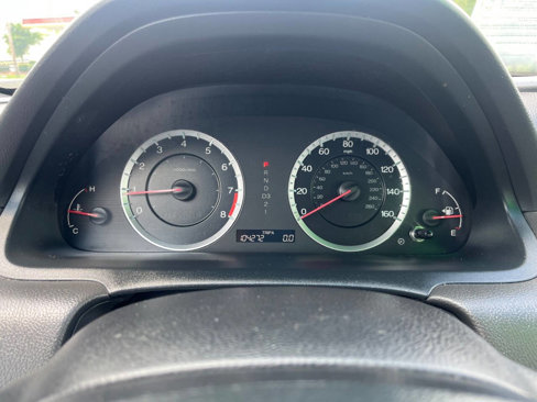 Used 2010 Honda Accord EX-L image 25